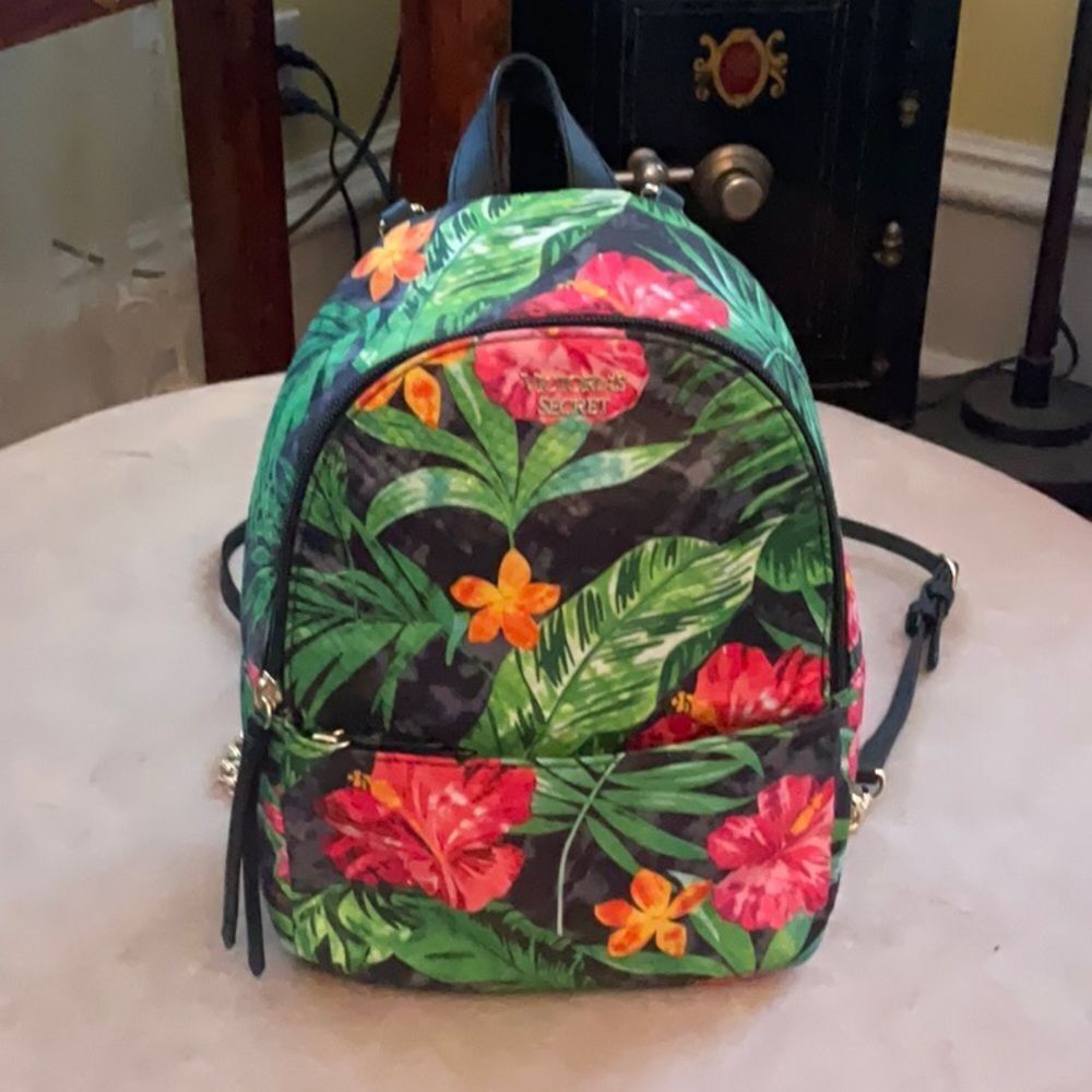 *Love* Victoria Secret Tropical Floral Mini Backpack Chic Striped Lining EUC - Picture 1 of 10